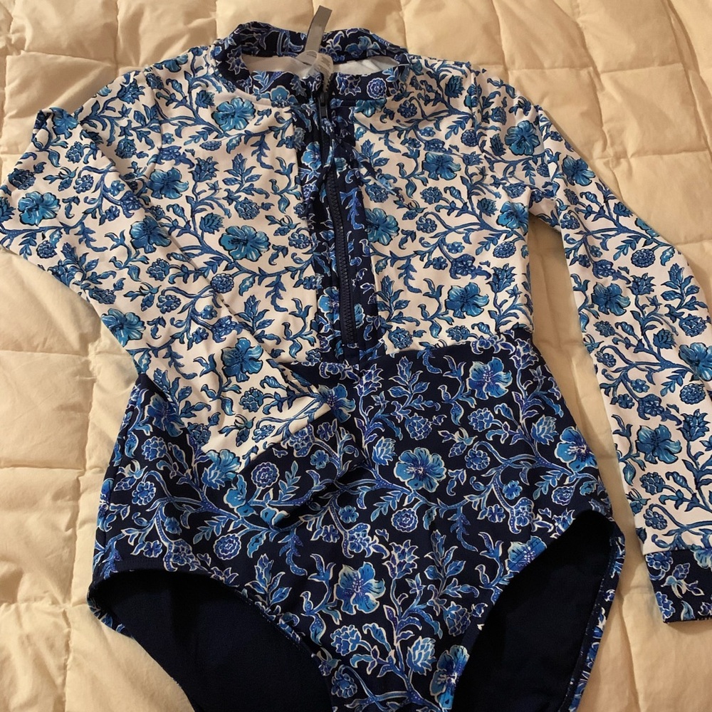 Tommy bahama bathing suit size 10